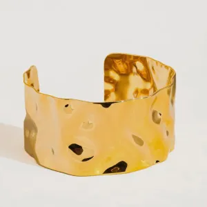 ‘Baiser’ Hammered Metal Bangle