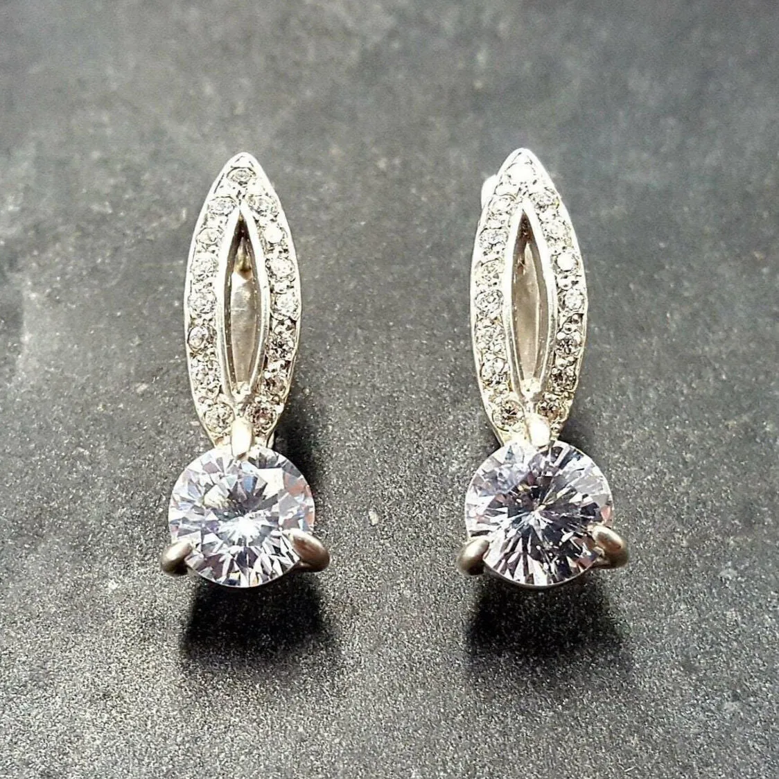 Classy Diamond Earrings - Sparkly Drop Earrings - Round Vintage Earrings