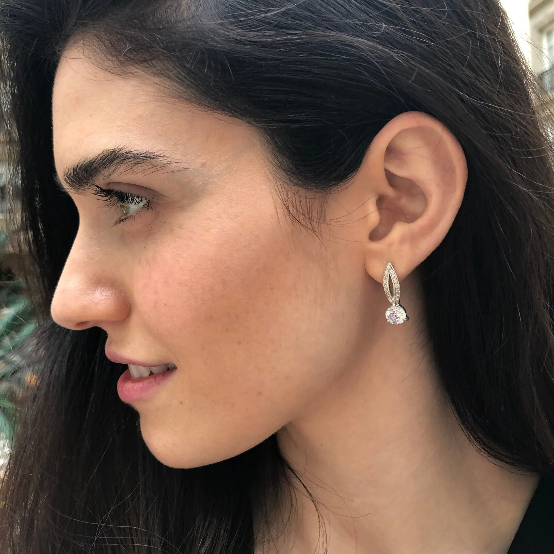 Classy Diamond Earrings - Sparkly Drop Earrings - Round Vintage Earrings