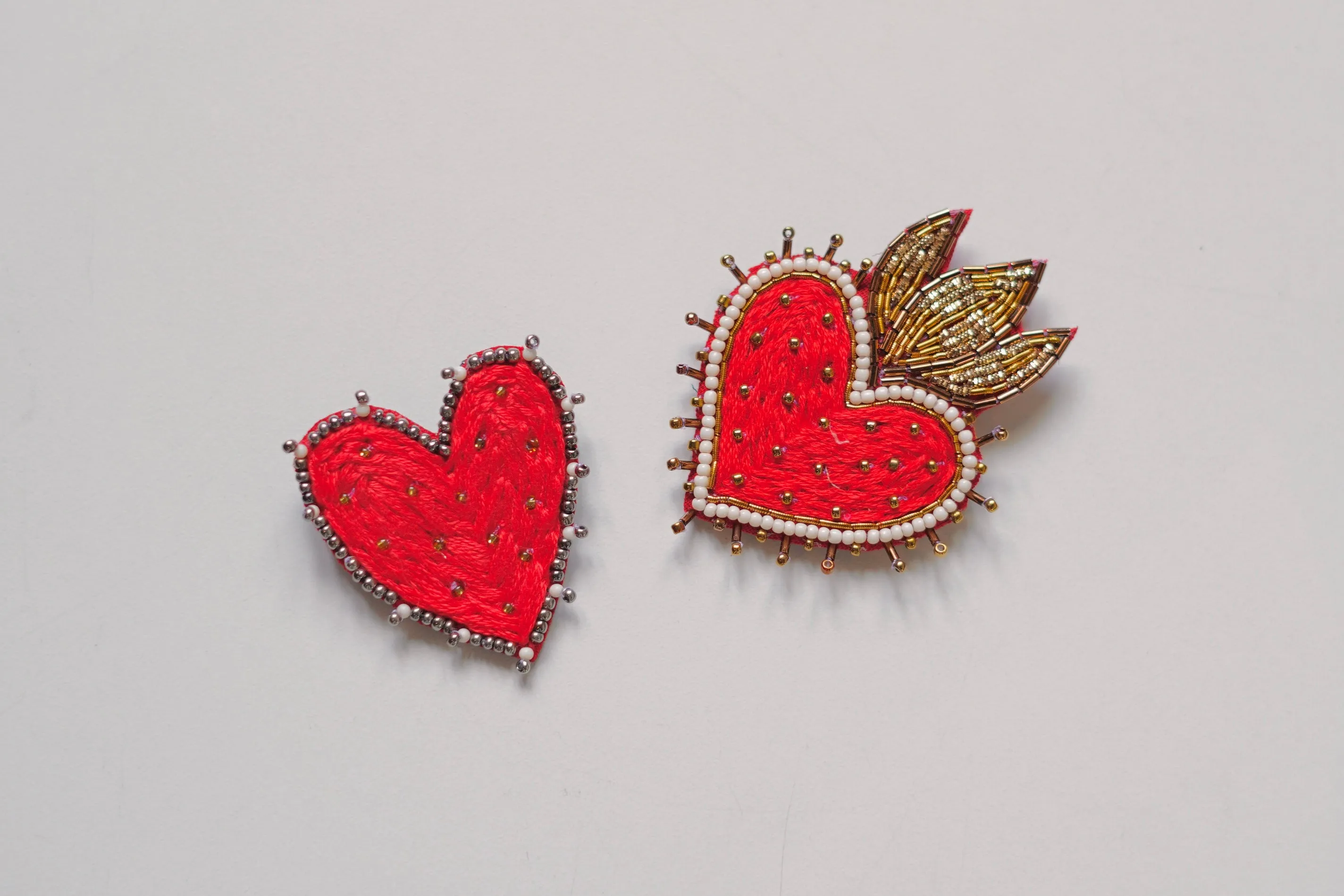 Corazon/Heart Hand Embroidered Brooch