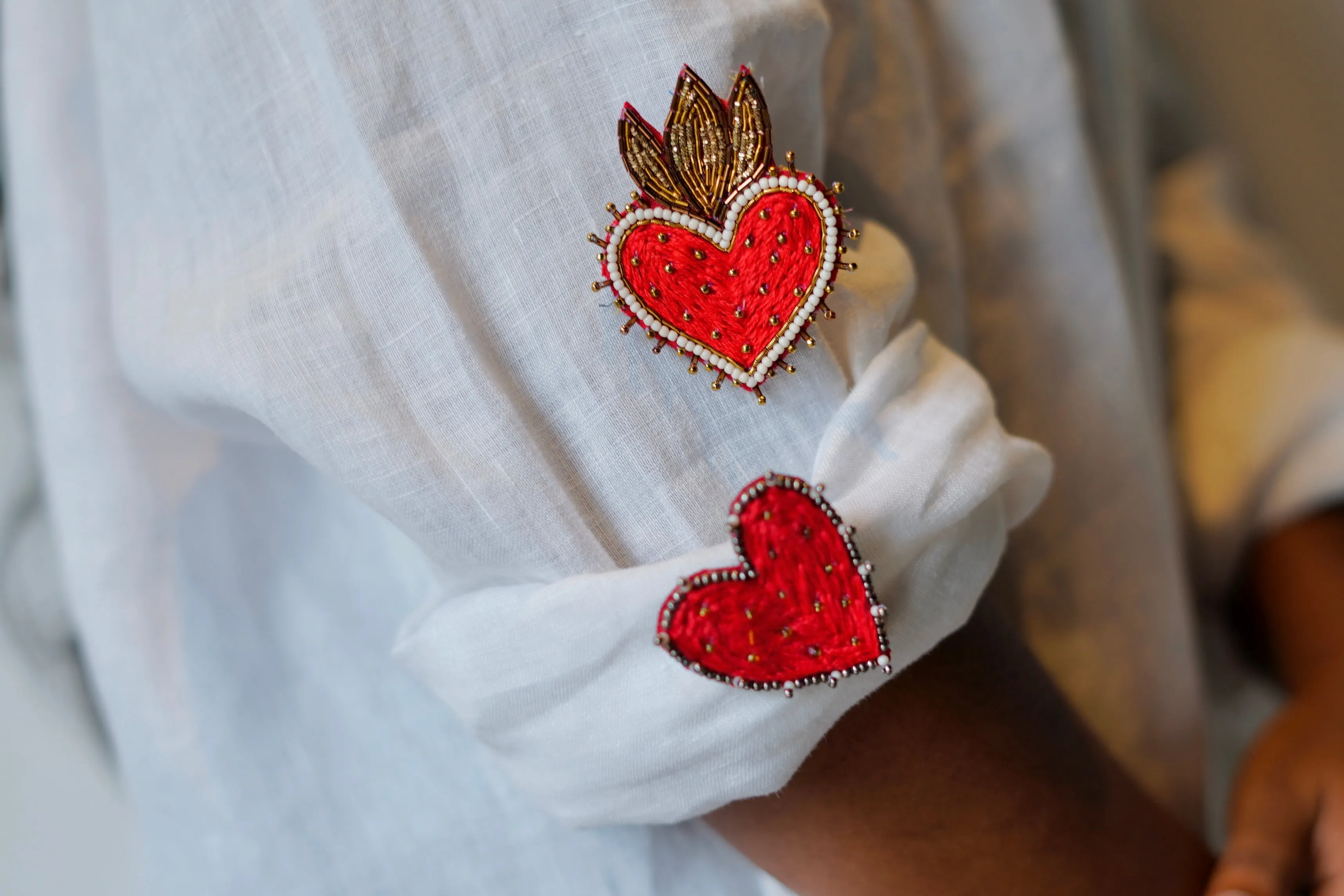 Corazon/Heart Hand Embroidered Brooch
