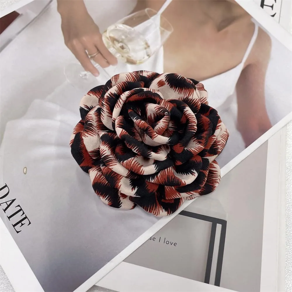 Dainty Leopard Rose Flower Brooch Lapel Pins for Women Elegant Handmade Flower Pins Wedding Party Dance Clothes Accessories Jewelry Gifts 100mm