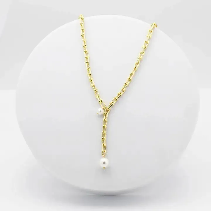 Dangle Pearl Necklace
