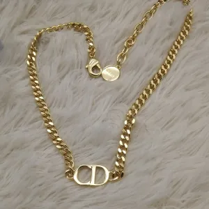 Dir Necklaces 009