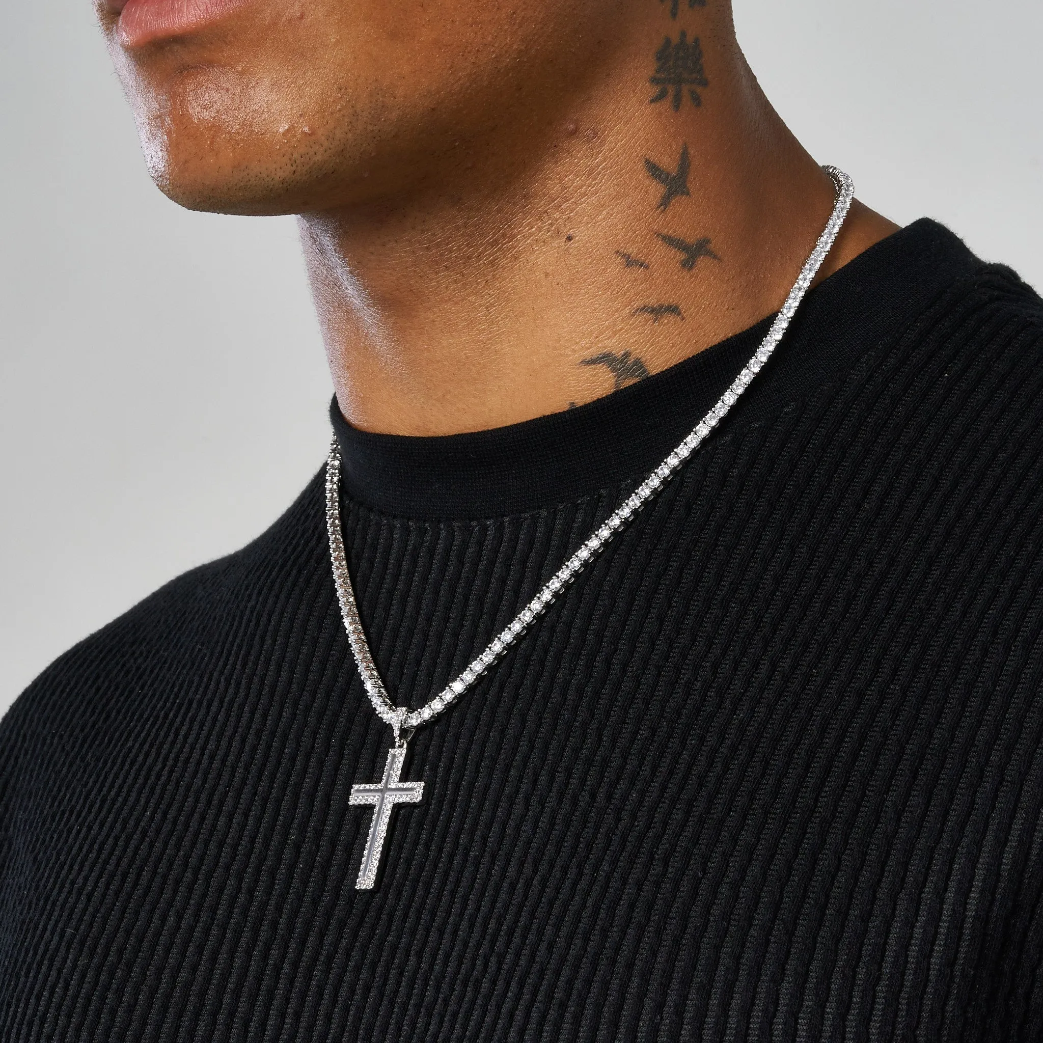 ICED CROSS PENDANT - White Gold