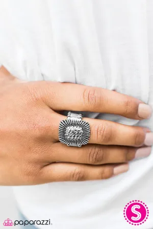 Paparazzi Ring ~ The Picture Show  - Silver