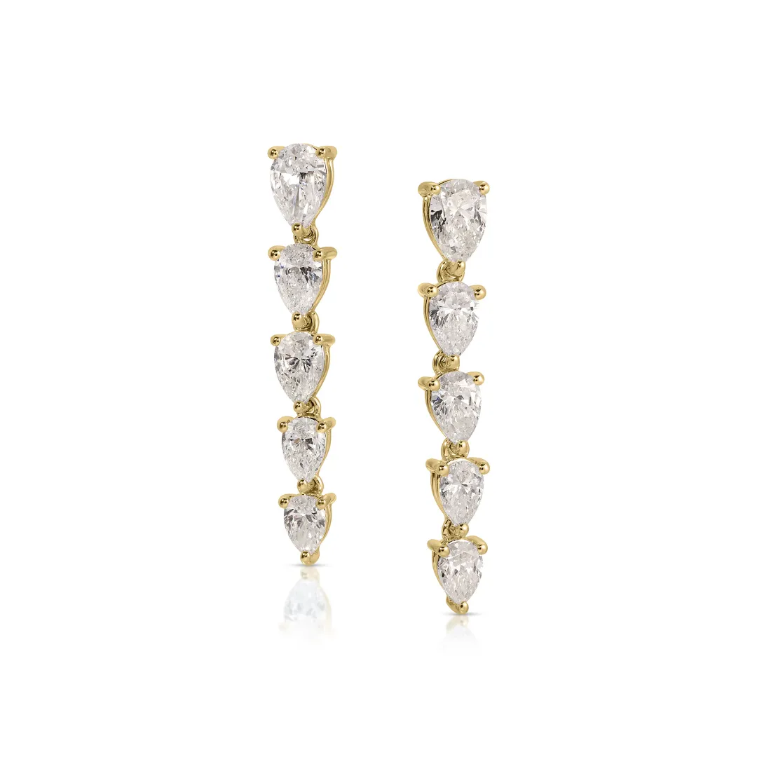 QUINN GRADUATED PEAR DIAMOND DROP EARRINGS