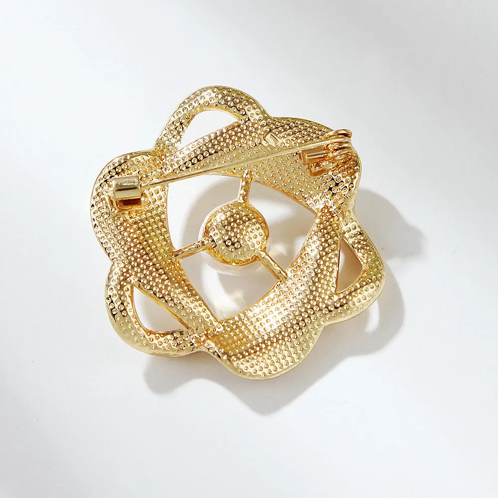 XSB079 - Golden Pearl Floral Saree Brooch